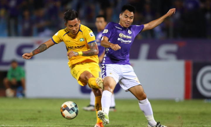 Trực tiếp Hà Nội FC 0-1 SLNA