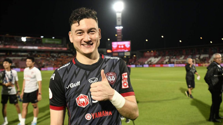 Lãnh đạo Muangthong United khẳng định không bán Văn Lâm