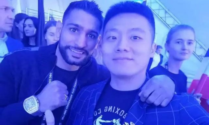 Phô diễn 'thần cước', đạo trưởng Võ Đang bị cao thủ võ lâm thách trụ nổi 2 phút