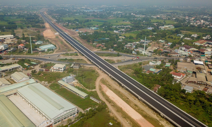 Vì sao bất động sản công nghiệp khó chuyển mình?