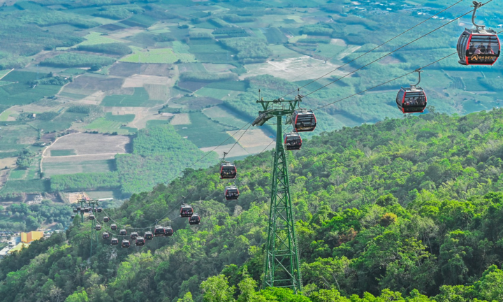 Tây Ninh đón lễ hội Vía Bà với nhiều hoạt động hấp dẫn 