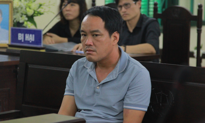 Trả hồ sơ điều tra lại vụ xe chở rác đi giờ cấm tông chết nam sinh ở Hà Nội