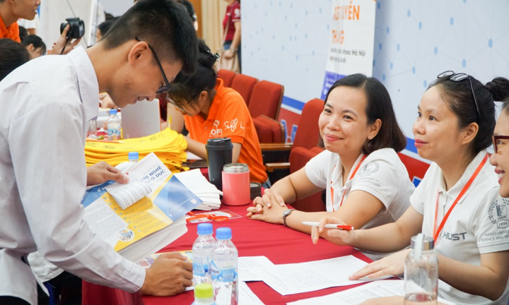 Xét tuyển vào ĐH Bách khoa Hà Nội có bắt buộc làm bài kiểm tra tư duy?