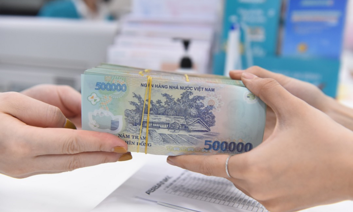 Đề xuất nới điều kiện để doanh nghiệp vay vốn trả lương nghỉ việc