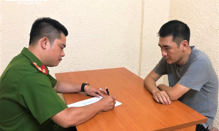 Kẻ cầm đầu đường dây vặt gương ô tô: 'Chuyện bình thường, sao tôi không dám làm'