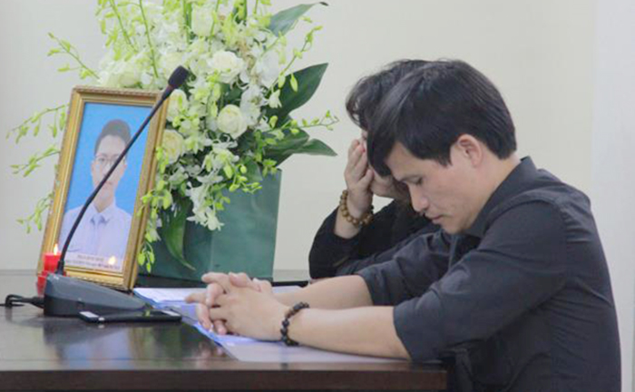 Xe chở rác tông chết nam sinh: Gia đình nạn nhân kiến nghị làm rõ 10 vấn đề