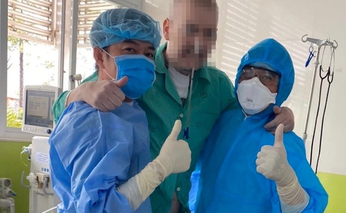 Đại sứ quán Anh đề nghị được đón phi công về nước ngày 12/7