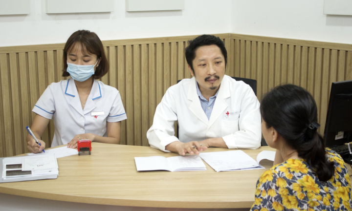 Chuyên gia hàng đầu chỉ cách đơn giản phát hiện ung thư tuyến giáp