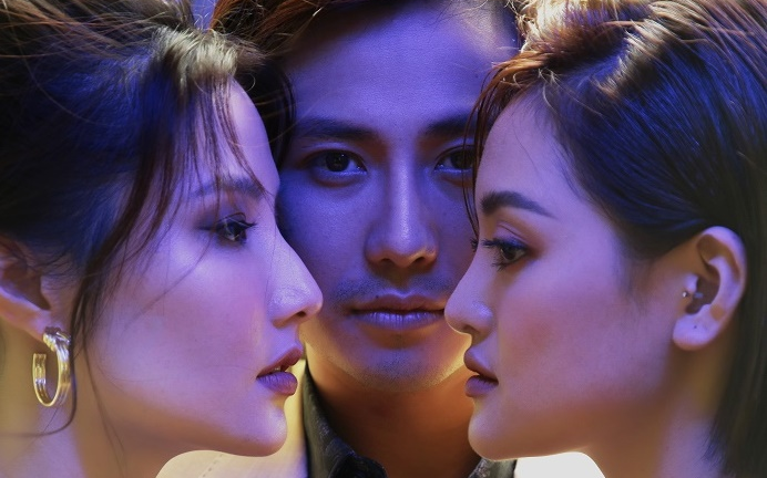 Thanh Sơn, Diễm My 9X và Thùy Anh kể chuyện tình tay ba