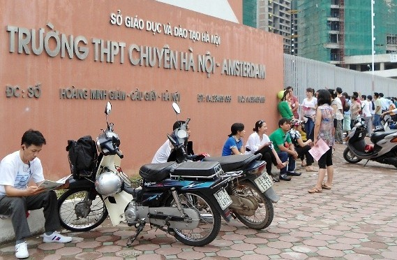 Nghịch lý trường chuyên, lớp chọn