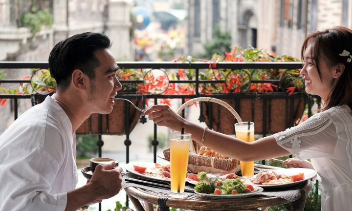 Khách sạn lãng mạn trên đỉnh Bà Nà tung ưu đãi 'mát lạnh' trong mùa hè 