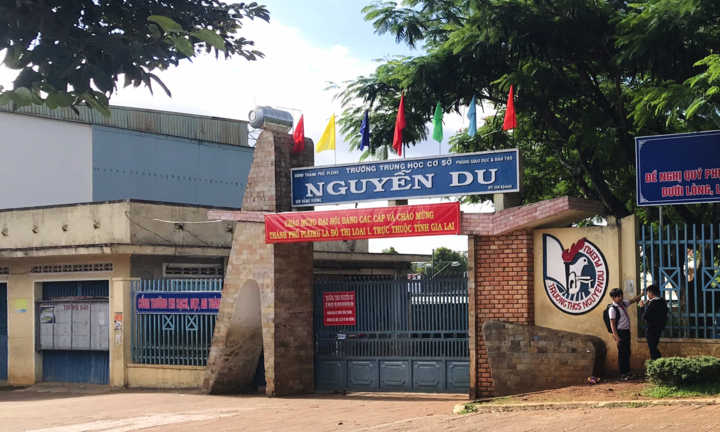  Chủ tịch UBND TP Pleiku xin lỗi phụ huynh và học sinh vụ lộ đề thi Văn 