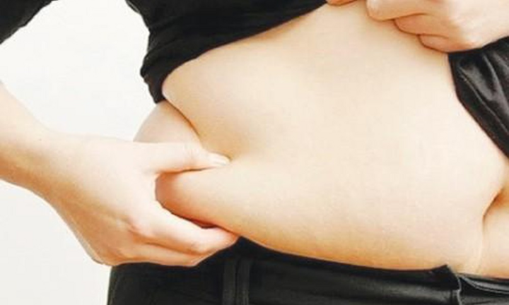 Điểm mặt 7 thói quen xấu gây béo bụng