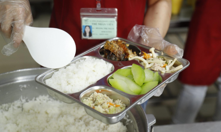 Mẹ áp dụng phương pháp thực dưỡng chữa ung thư, bé 3 tuổi qua đời thương tâm