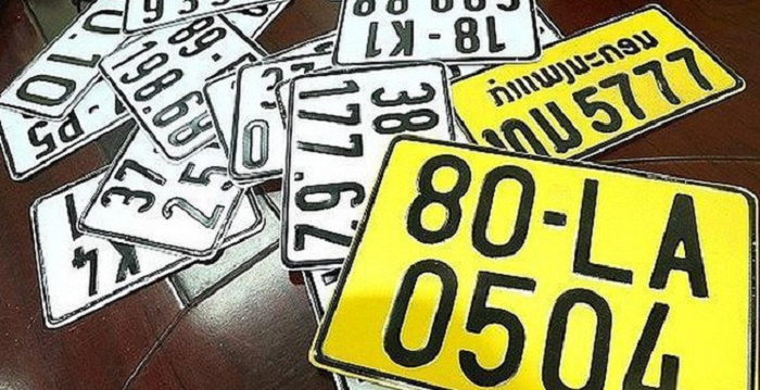 Những xe nào phải đổi biển màu vàng?