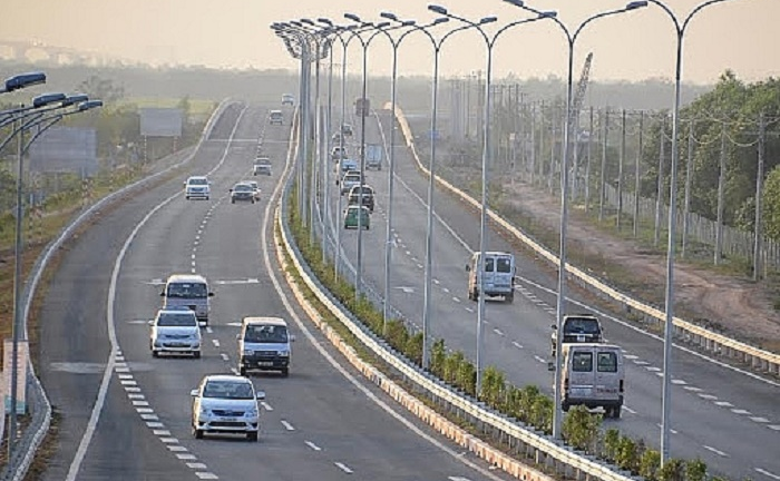 Vì sao không thể miễn, giảm giá phí trên Quốc lộ 51?