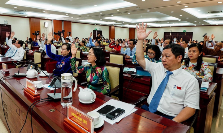 TP. HCM thông qua việc thu phí ô tô vào trung tâm
