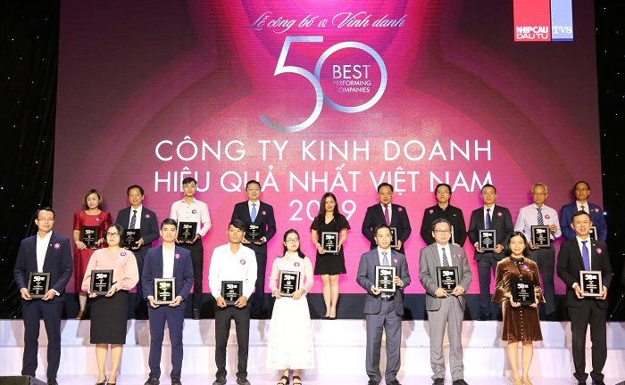 HDBank tiếp tục vào Top những Công ty kinh doanh hiệu quả nhất Việt Nam