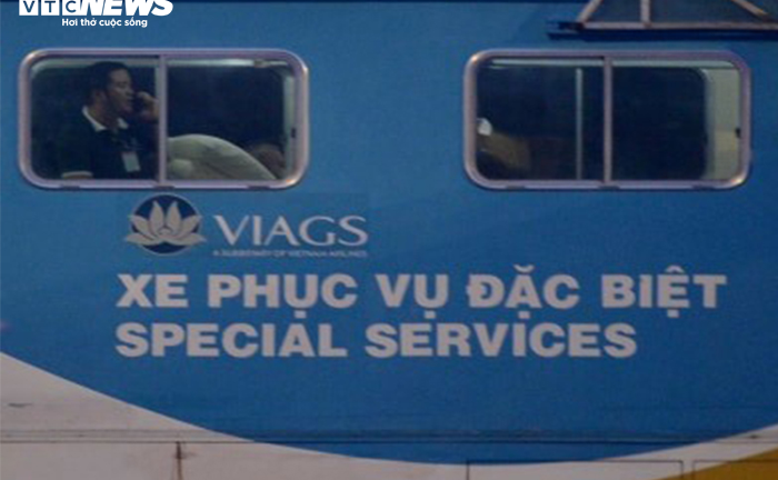 Hình ảnh chuyến bay chở phi công người Anh từ TP.HCM đi Hà Nội