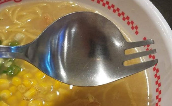 Dụng cụ nhà bếp kỳ lạ khiến dân mạng ngẩn ngơ không biết gọi tên là gì