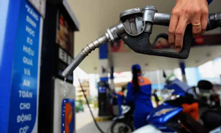  Xăng dầu giữ nguyên giá sau kỳ điều hành mới