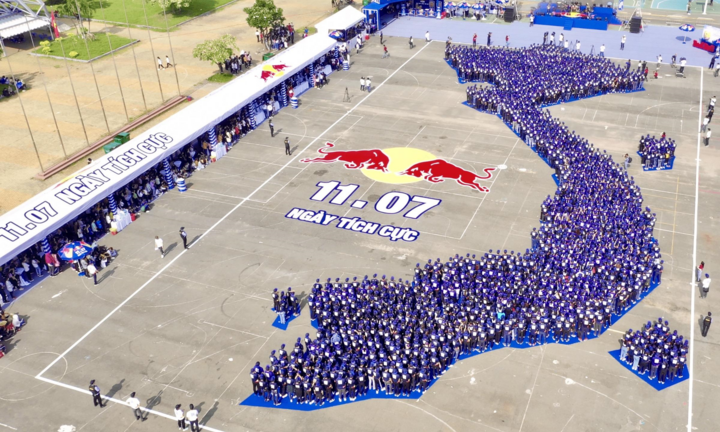 2.000 người thiết lập Kỷ lục châu Á: Khoảnh khắc bùng nổ Ngày Tích Cực đầu tiên