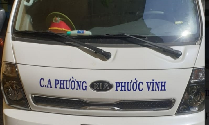 Nhiều xe công an phường không có tem kiểm định: Công an TP Huế nói gì?