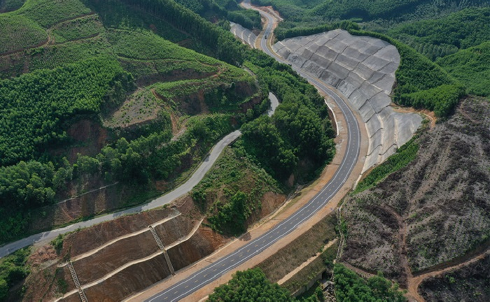 Mở thầu chọn nhà đầu tư 5 dự án cao tốc Bắc Nam