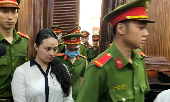 Hot girl Ngọc ‘Miu’ và ông trùm ma túy Văn Kính Dương hầu tòa