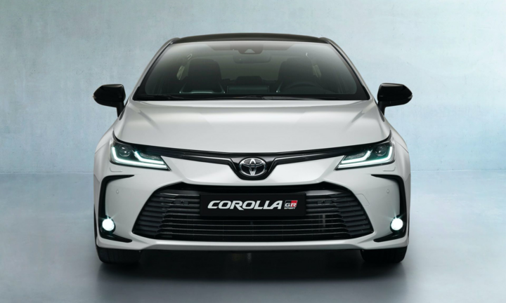 Toyota Corolla Altis bản thể thao ở châu Âu có gì lạ?