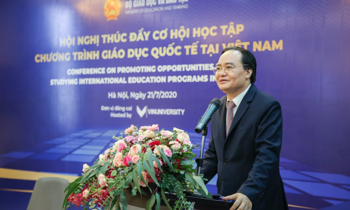  Vì sao Bộ GD&ĐT dừng gần 200 chương trình liên kết đào tạo quốc tế?