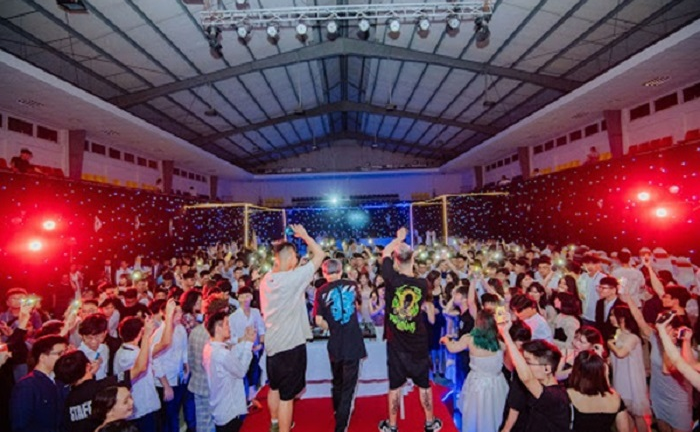 Lạc vào thế giới mộng mơ của giới trẻ Hà thành trong Lueur'20