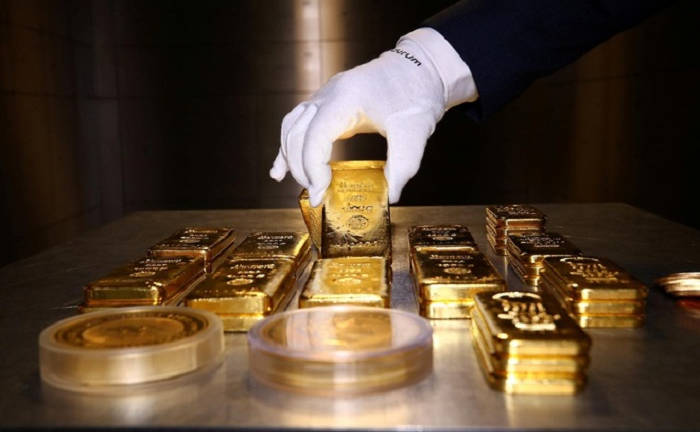 Giới đầu tư đổ xô mua vàng