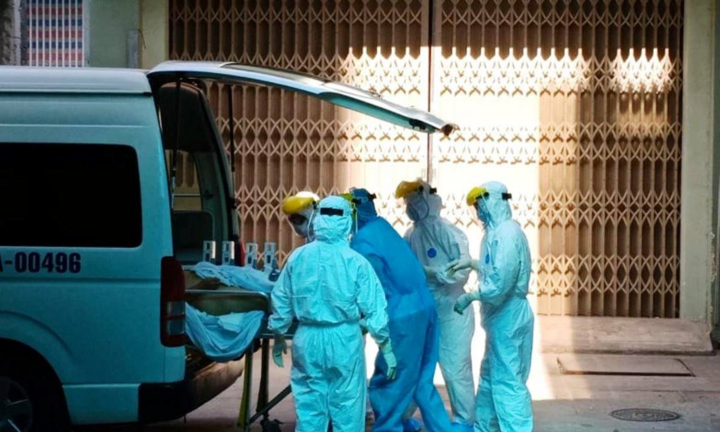 Sức khỏe hai ca mắc COVID-19 nặng ở Đà Nẵng: Quyền Bộ trưởng Y tế thông tin 