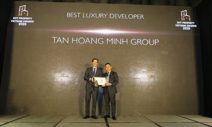 Tân Hoàng Minh lập hattrick giải thưởng lớn tại Dot Property Vietnam Awards 2020