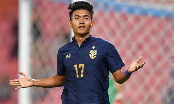 Thần đồng Thái Lan đắt giá gấp 12 lần Đoàn Văn Hậu