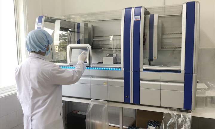 Đắk Nông khẩn trương mua máy xét nghiệm COVID-19