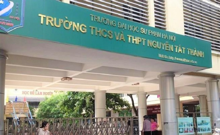 Trường đầu tiên ở Hà Nội hạ điểm chuẩn lớp 10 năm 2020