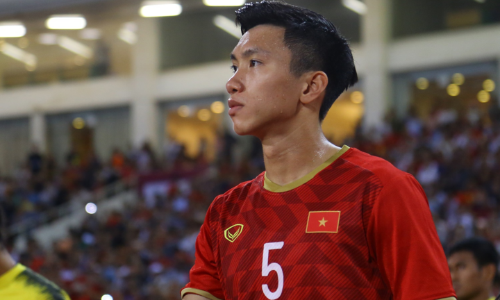 Chưa hết cay cú vì thất bại ở SEA Games, báo Indonesia lại mỉa mai Văn Hậu