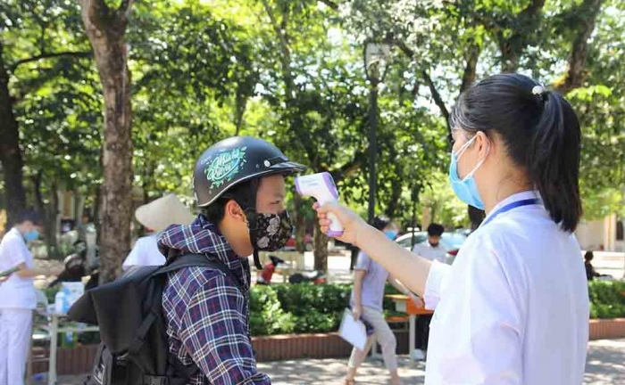 Nữ sinh Nghệ An ngất xỉu trước giờ thi môn Toán có được xét tốt nghiệp?