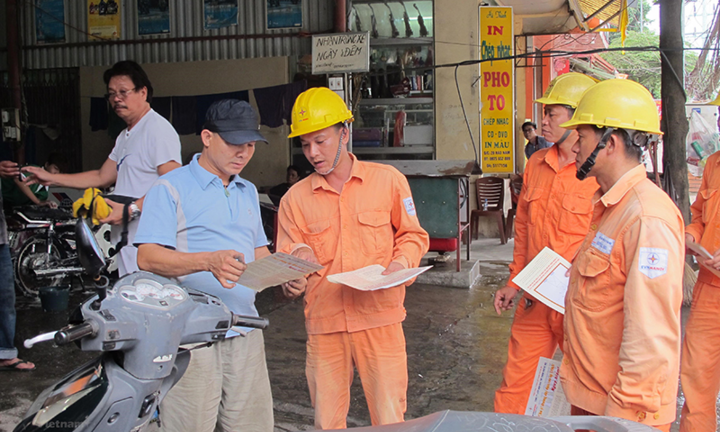 Bộ Công Thương đề xuất 'điện một giá', cao nhất là 2.889 đồng/kWh