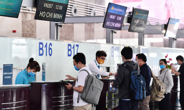 Các hãng bay điều chỉnh quầy thủ tục ở sân bay Nội Bài