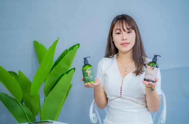 Vì sao dầu gội thảo dược ArganAge được dân văn phòng săn lùng?