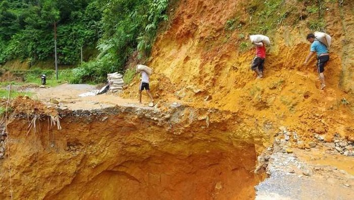 Video: Sạt lở đất khiến 1 người chết ở Lai Châu