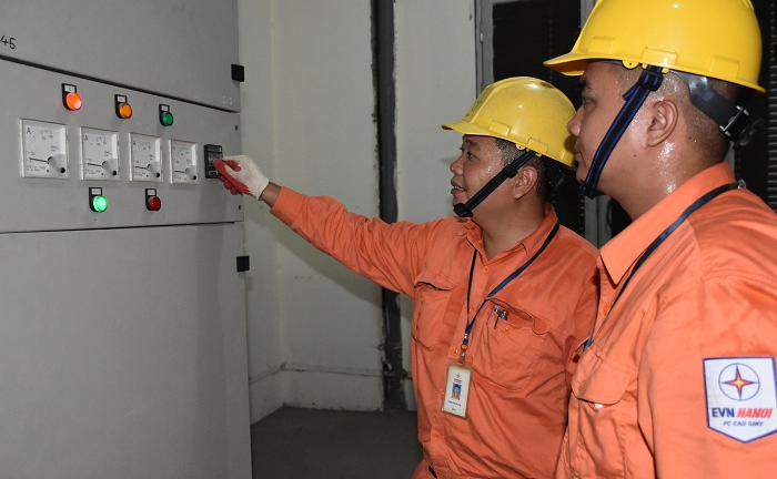 EVNHANOI đảm bảo điện phục vụ các hoạt động kỷ niệm Cách mạng tháng Tám 19/8