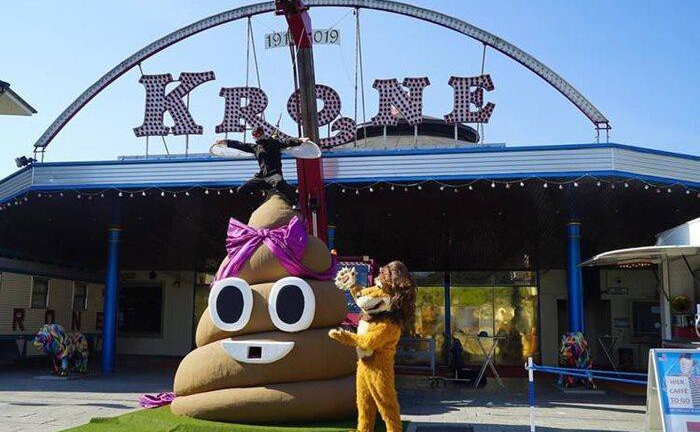 Rạp xiếc tại Đức sống sót qua COVID-19 nhờ...phân sư tử