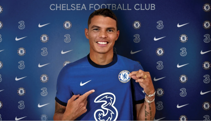 Chelsea chiêu mộ thành công Thiago Silva 
