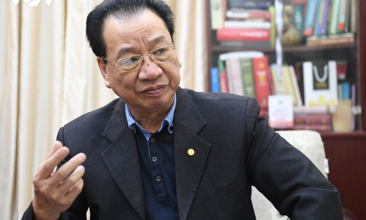 Có cán bộ nhìn ngoài tưởng 'đỏ' nhưng thực chất còn 'xanh'