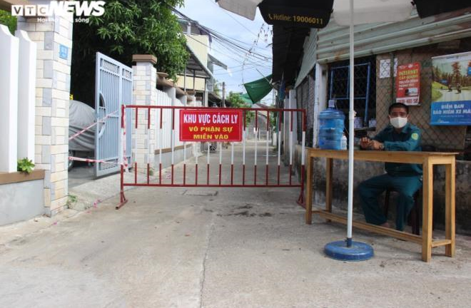 Dỡ phong tỏa khu vực nữ cán bộ CDC Quảng Nam mắc COVID-19 sinh sống