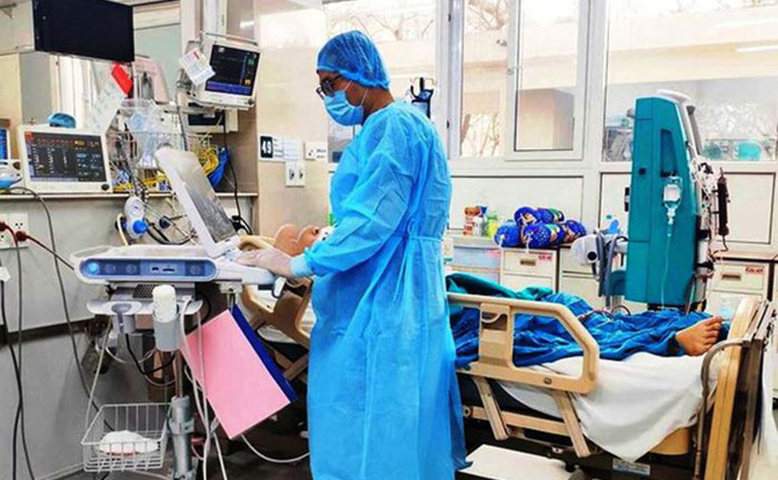 8 bệnh nhân COVID-19 tiên lượng nặng và nguy kịch